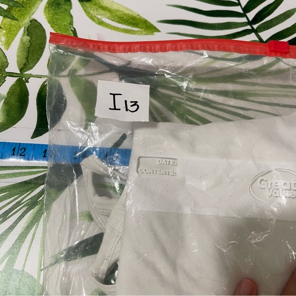 Lululemon Women White Tank Yoga Top M - Picture 10 of 10